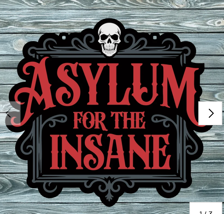 Ready-Made Seasonal Door Signs & Holiday Décor